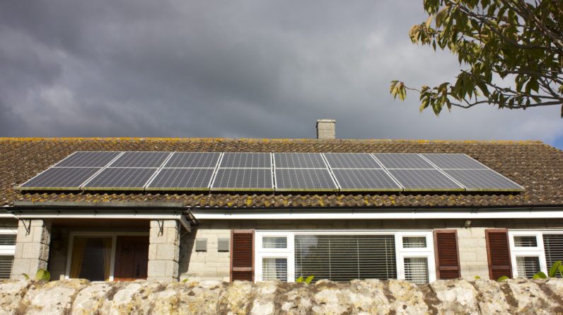 How Much Do 400-watt Solar Panels Cost?