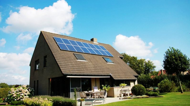 How Much Do 400-watt Solar Panels Cost?